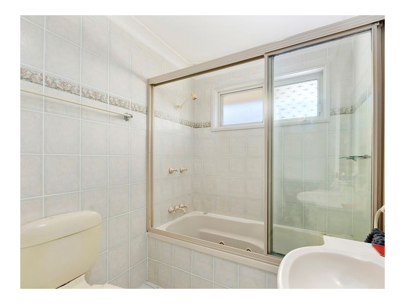 169 LANDY DRIVE, Mount Warrigal NSW 2528