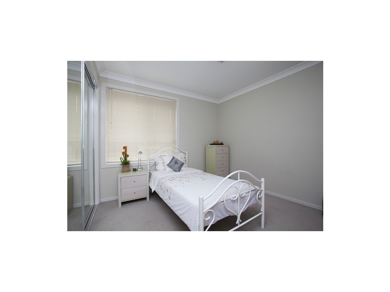 11 Barber Street, Flinders NSW 2529