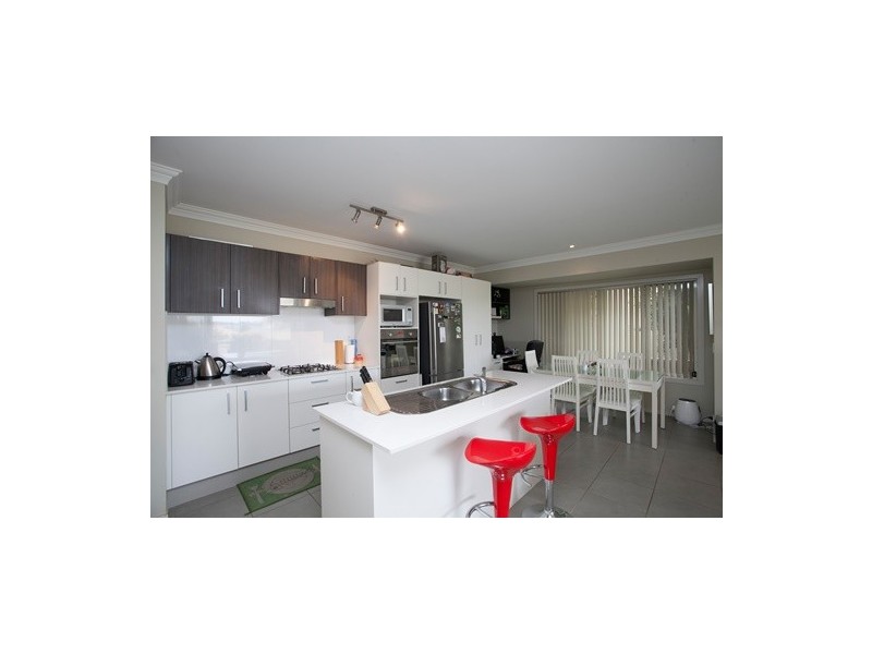 11 Barber Street, Flinders NSW 2529