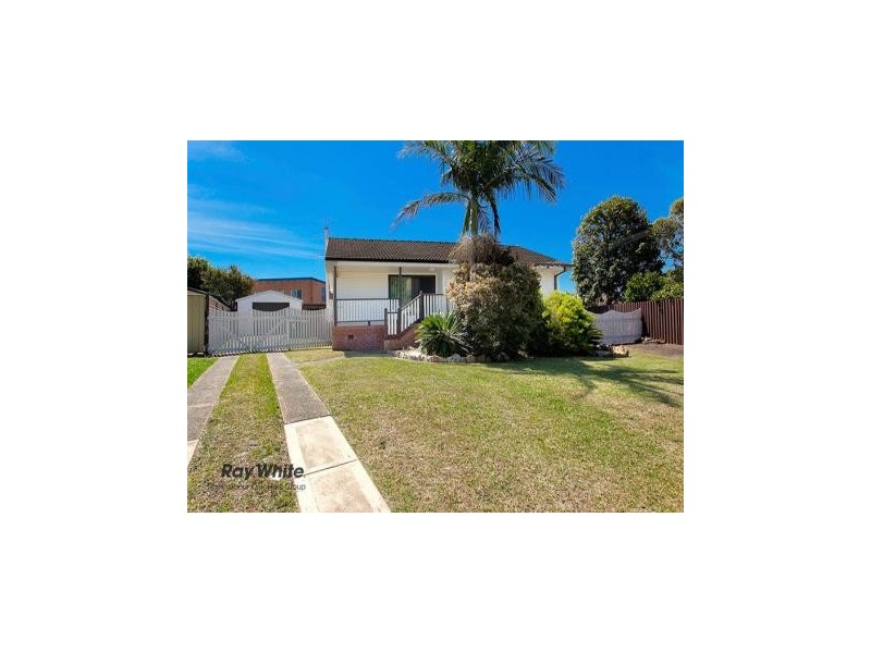 4 Thornett Street, Barrack Heights NSW 2528