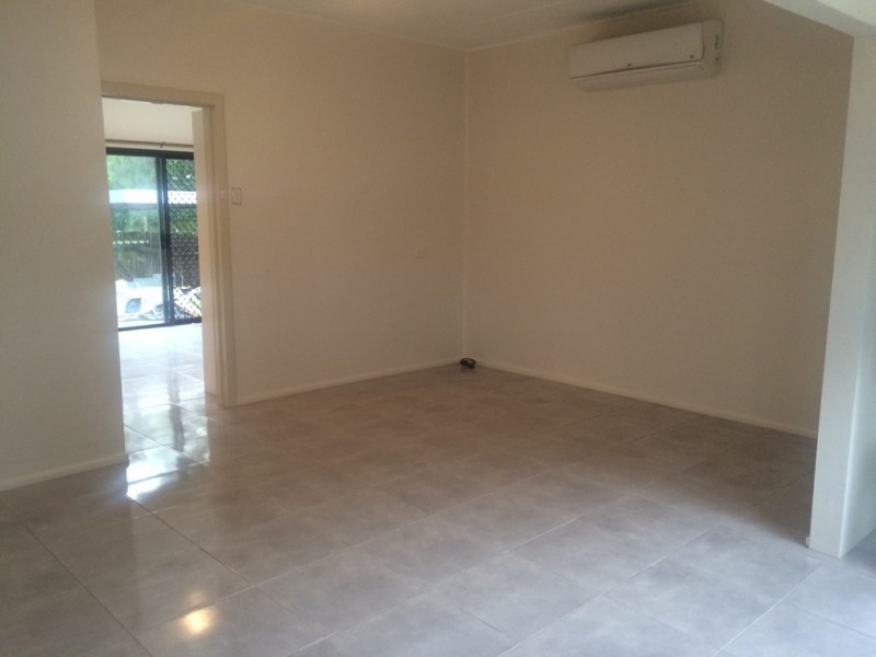 31 Pioneer Drive, Oak Flats NSW 2529