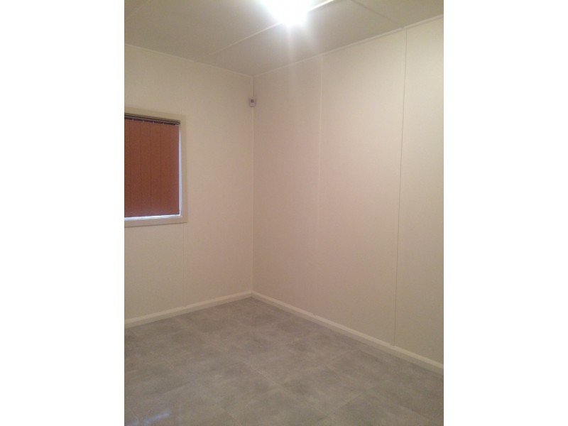 31 Pioneer Drive, Oak Flats NSW 2529