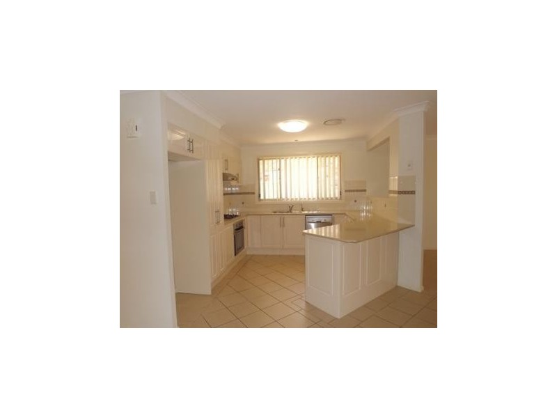 6 Dunk Ave, Shell Cove NSW 2529