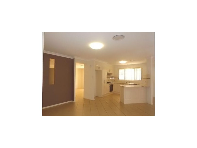 6 Dunk Ave, Shell Cove NSW 2529