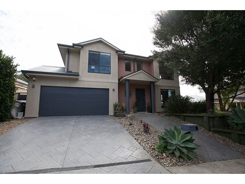 37 Campaspe Circuit, Albion Park NSW 2527