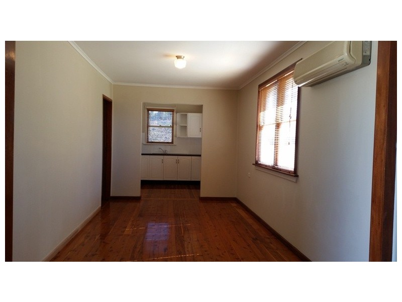 20 KIPPAX STREET, Warilla NSW 2528