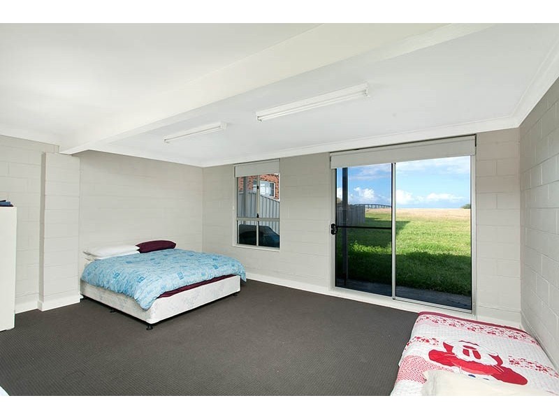 33 Junction Road, Barrack Point NSW 2528