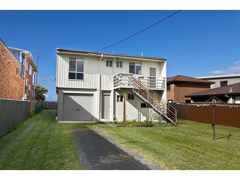 33 Junction Road, Barrack Point NSW 2528