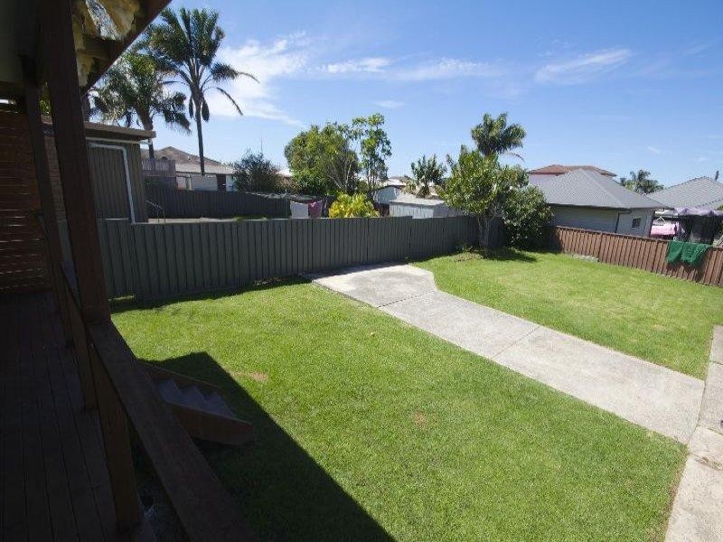 29 Belfast Avenue, Warilla NSW 2528