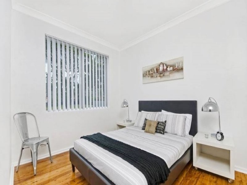 3/12 Burroo St, Albion Park NSW 2527