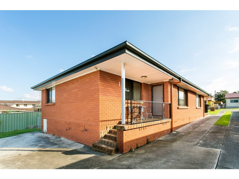 2/47 Antrim Avenue, Warilla NSW 2528