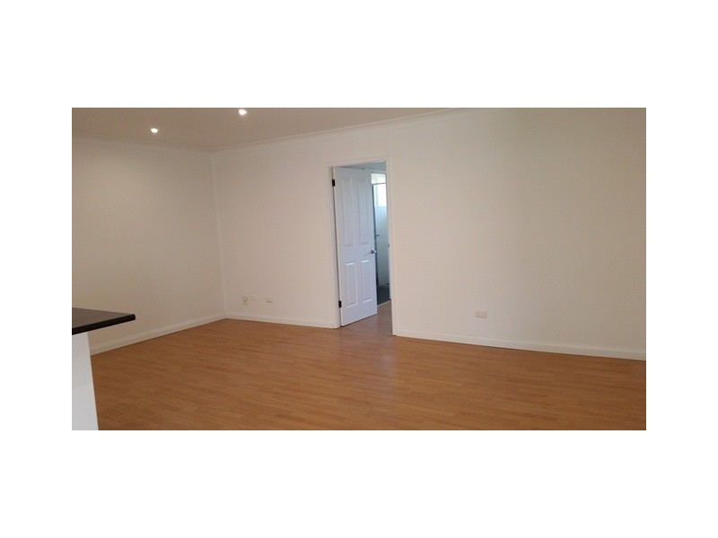 3/12 Wooroo Street, Albion Park Rail NSW 2527