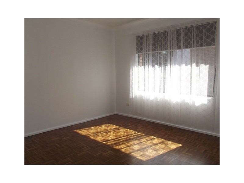 1/86 Captain Cook Dr, Barrack Heights NSW 2528