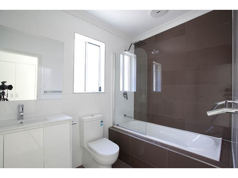 3/231-233 Princes Hwy, Albion Park Rail NSW 2527