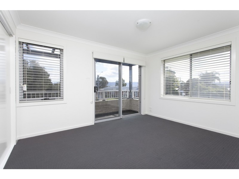 44 The Boulevarde, Oak Flats NSW 2529