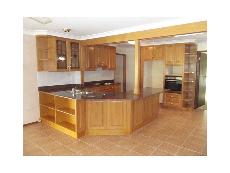 67 Elm Street, Albion Park Rail NSW 2527