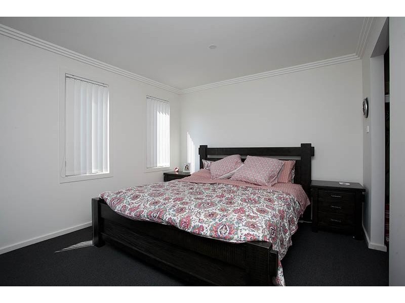 26 Albatross Dr, Blackbutt NSW 2529