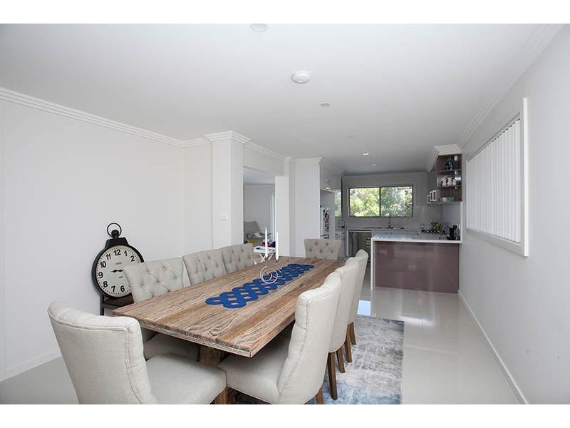 26 Albatross Dr, Blackbutt NSW 2529