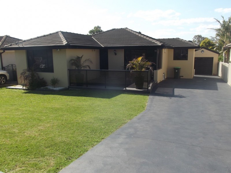 72 Wentworth Street, Oak Flats NSW 2529