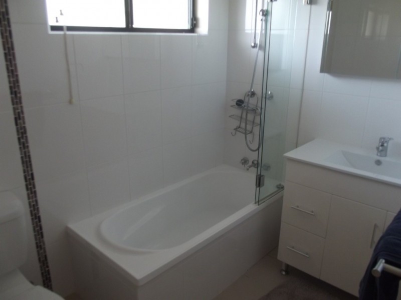 72 Wentworth Street, Oak Flats NSW 2529