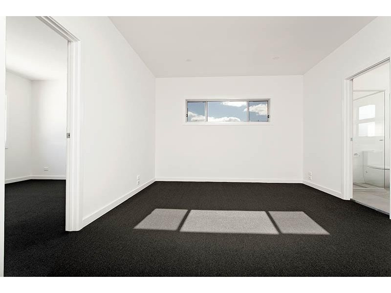 30 Elizabeth Cct, Flinders NSW 2529