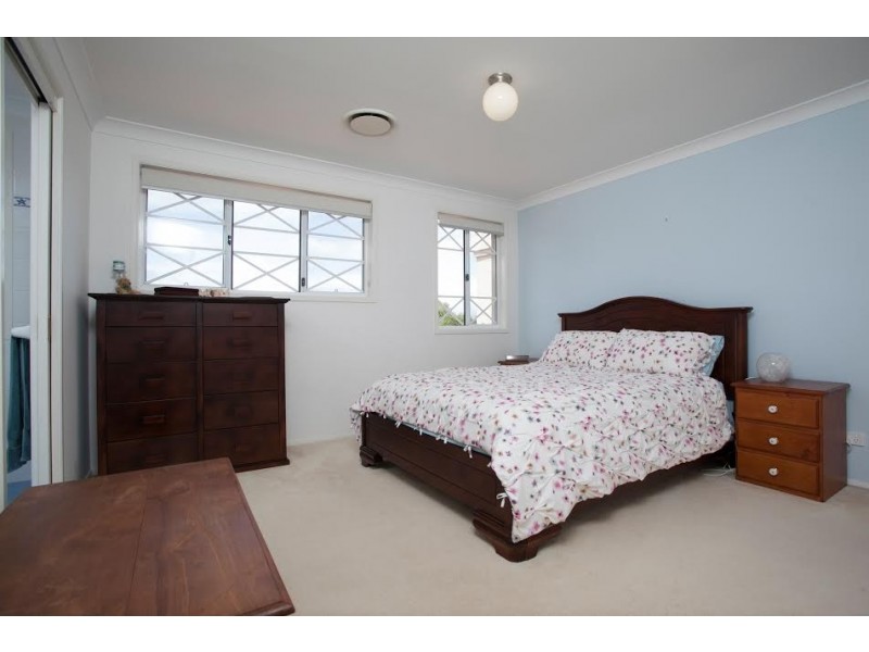 52 Southern Cross Boulevarde, Shell Cove NSW 2529