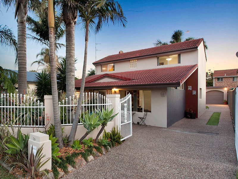 32 Peterborough Ave, Lake Illawarra NSW 2528