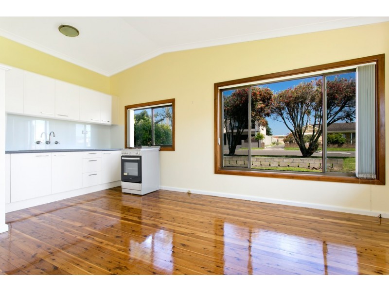 2/56 Wentworth Street, Shellharbour NSW 2529