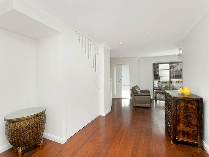 13 Lakewood Boulevarde, Flinders NSW 2529