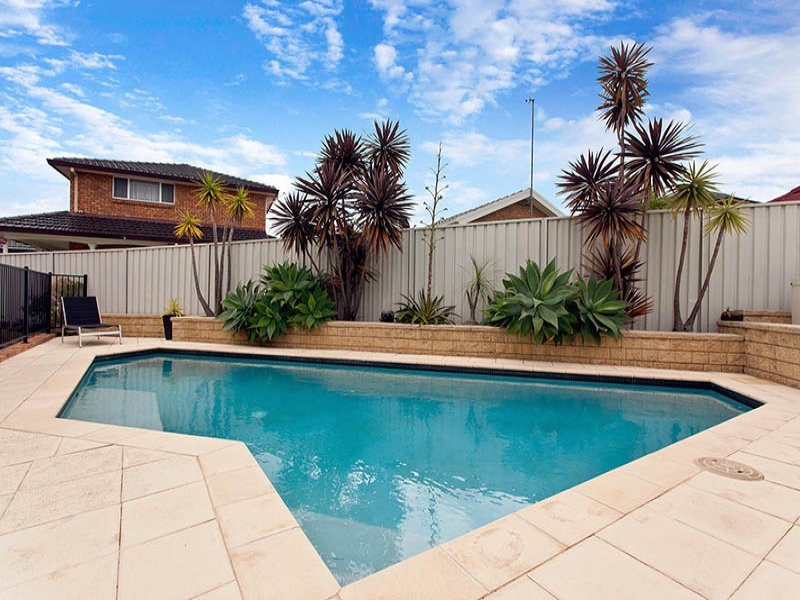 37 Kangaroo Drive, Blackbutt NSW 2529