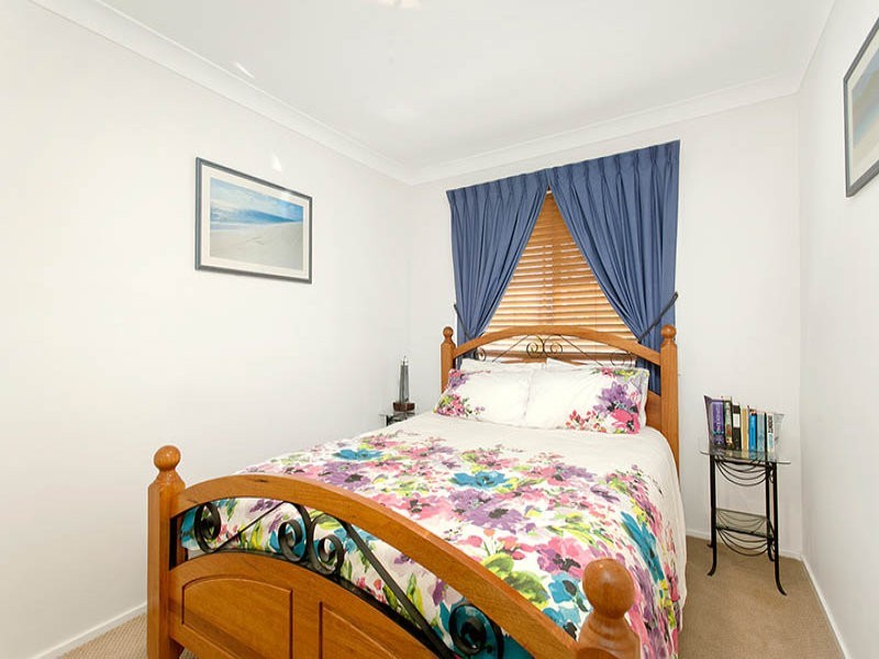 5 Brisbane Place, Barrack Heights NSW 2528