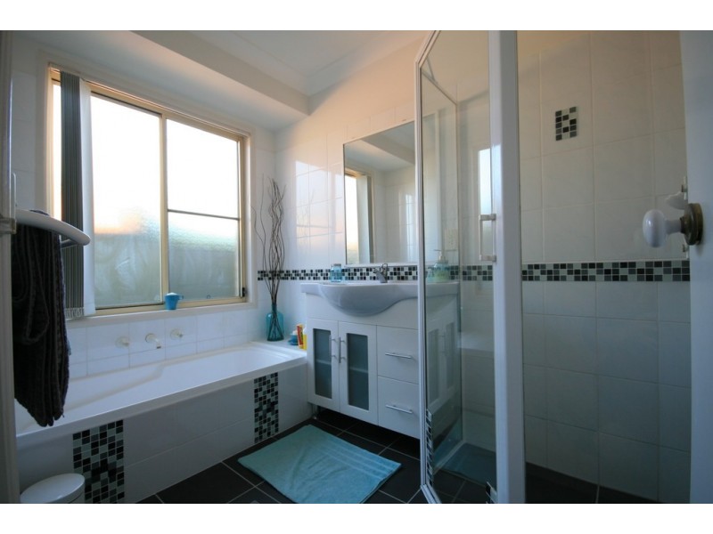 10 Mungo Place, Flinders NSW 2529