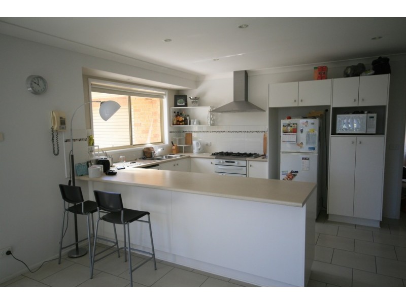 10 Mungo Place, Flinders NSW 2529