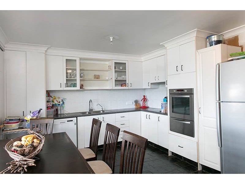 7 Armstrong Avenue, Mount Warrigal NSW 2528