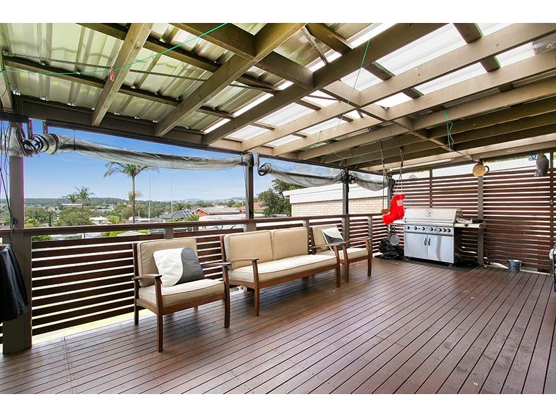 7 Armstrong Avenue, Mount Warrigal NSW 2528