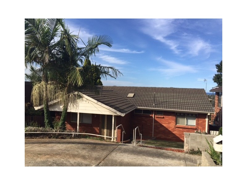 42 Cuthbert Drive, Mount Warrigal NSW 2528