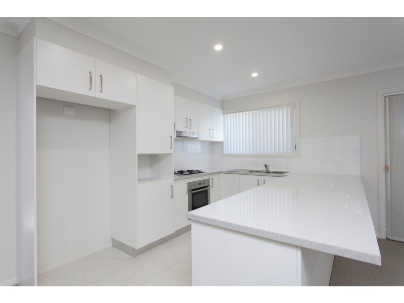 14a Elizabeth Circuit, Flinders NSW 2529