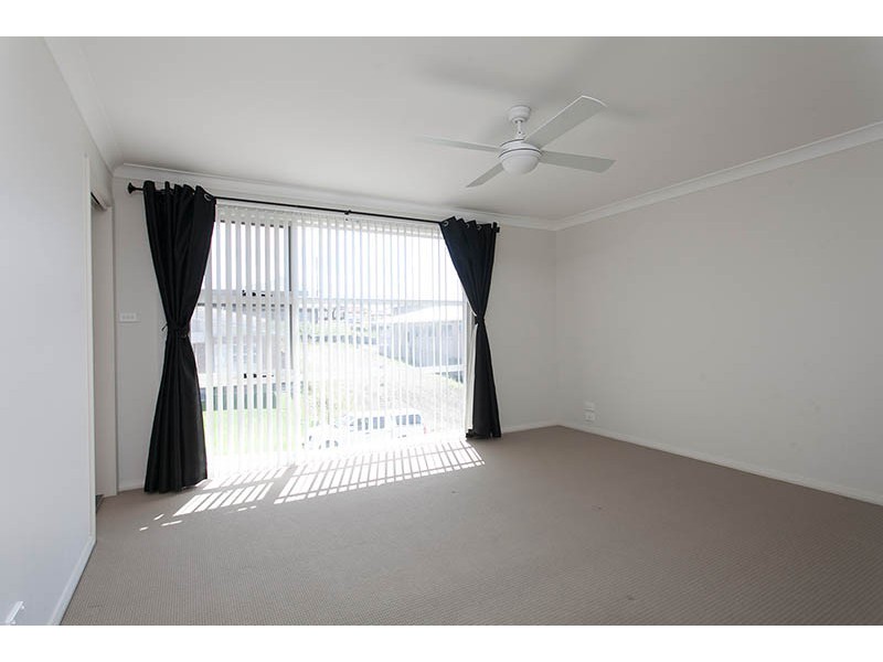 14a Elizabeth Circuit, Flinders NSW 2529