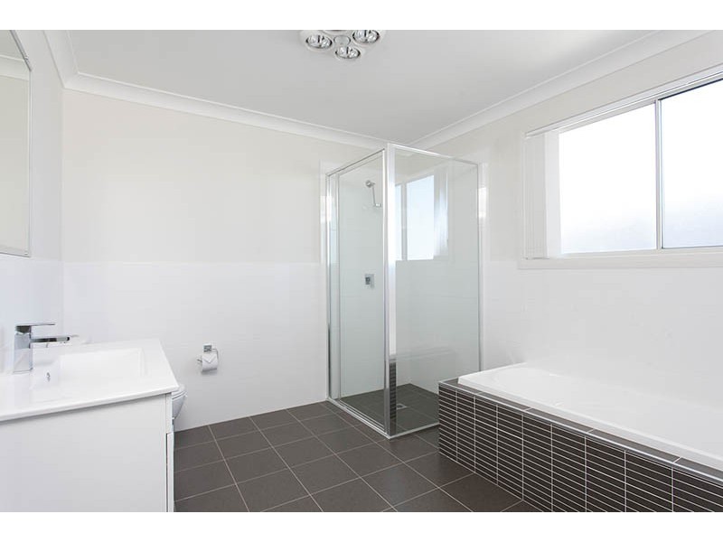 14a Elizabeth Circuit, Flinders NSW 2529