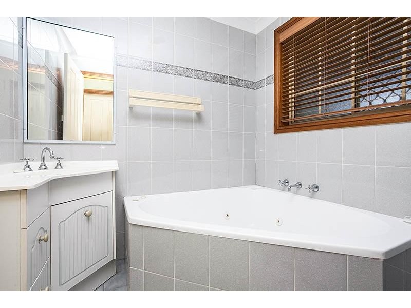 2/55 Wentworth Street, Shellharbour NSW 2529