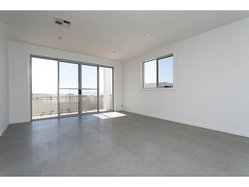 60 Shallows Drive, Shell Cove NSW 2529