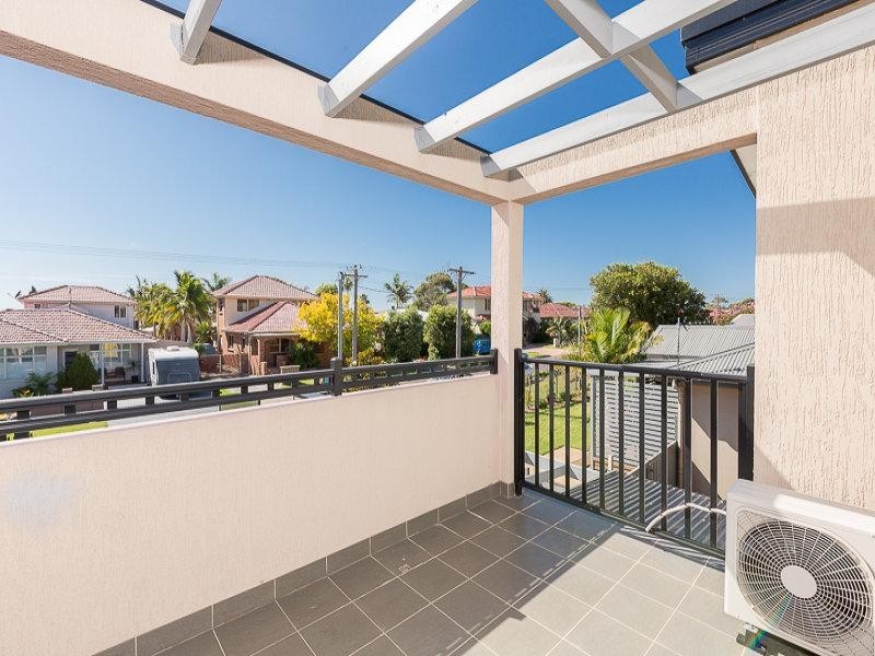 2A Edward  Street, Barrack Heights NSW 2528