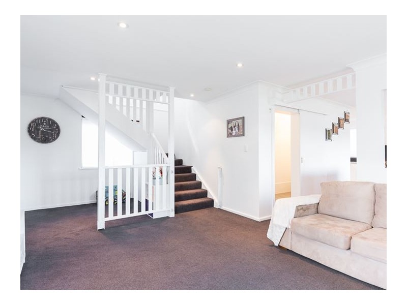 86 The Boulevarde, Oak Flats NSW 2529