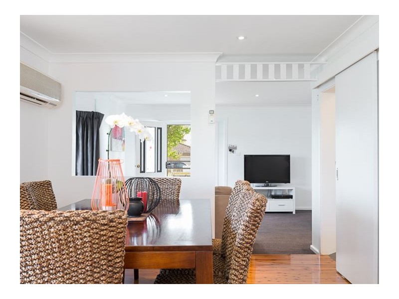 86 The Boulevarde, Oak Flats NSW 2529