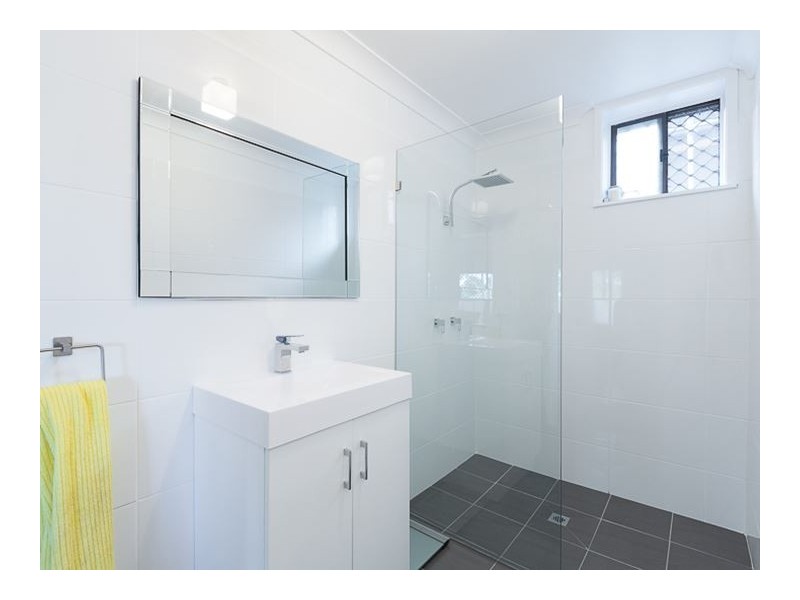 86 The Boulevarde, Oak Flats NSW 2529