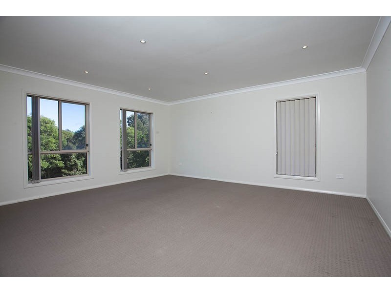 9 Grainger Parkway, Flinders NSW 2529