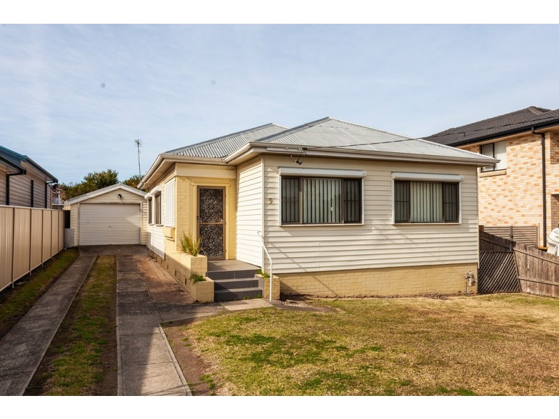 9 Reid Street, Shellharbour NSW 2529