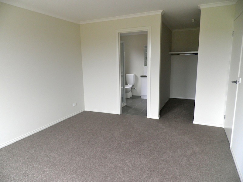 Lot 606 Blur Horizons Way, Pakenham VIC 3810