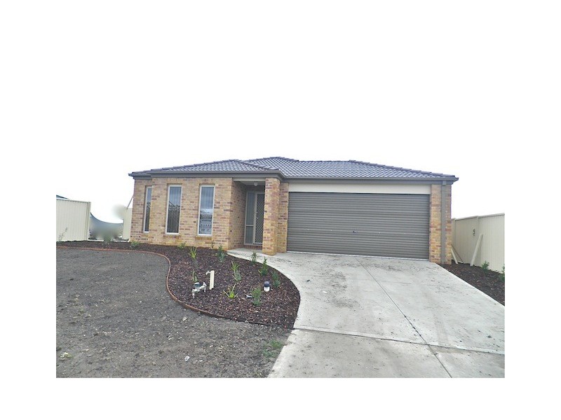 Lot 717 Blue Horizons Way, Pakenham VIC 3810