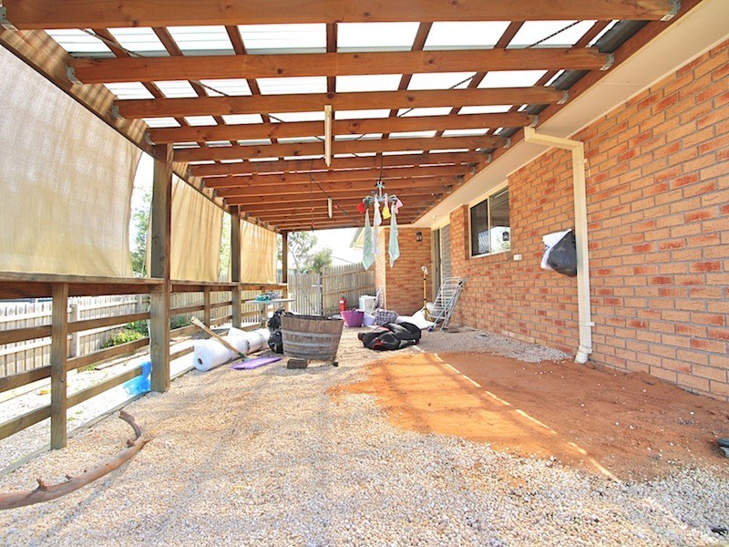 12 Swamp Gum Close, Pakenham VIC 3810